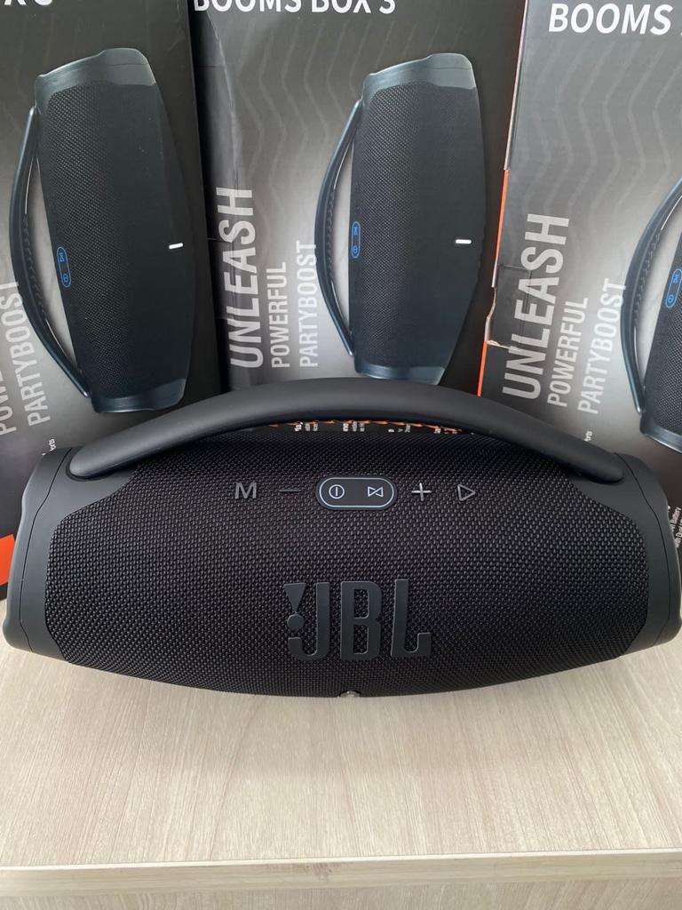 JBL Boombox  3